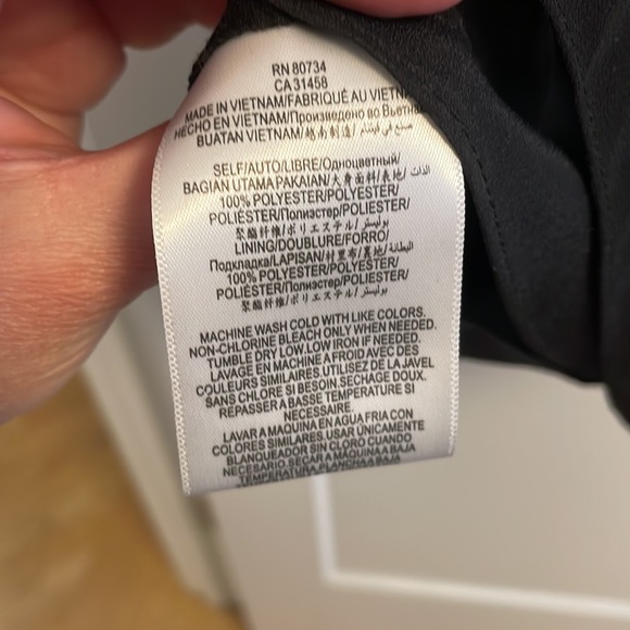 BCBG black long sleeved dress - Picture 6 of 6